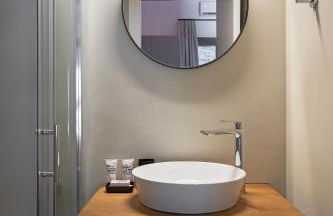 Lichnos Luxury Suites - Photo 34