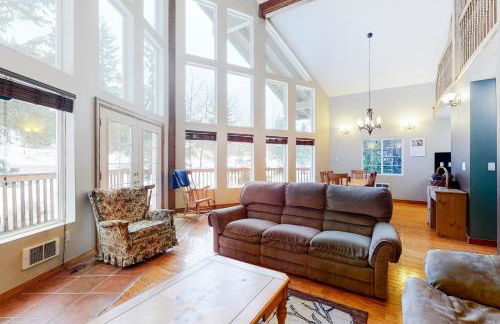Breathtaking Hyak Home - Foto 8