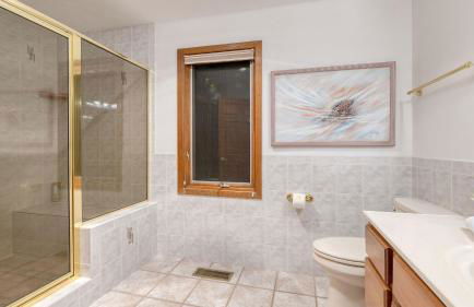 Bay Estate Luxe Waterfront Home w/ Private Pier, Main+guest House, Bay Views - Foto 74