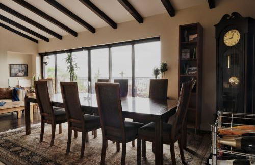 Stunning Home & Spectacular View - Photo 12