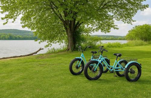 River Front Home Good for Family and Groups - Foto 3