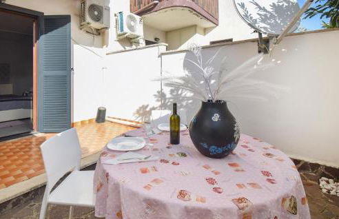 Gorgeous Apartment In Marina Di Ardea - Foto 7