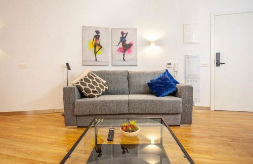 MyFlats Luxury Downtown - Photo 38