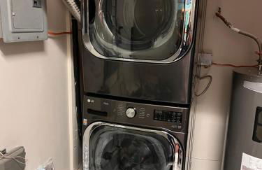 Beautiful River front home with private pool - Foto 48