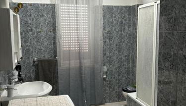 L'H REBIRTH Home - Foto 4, towels, Shower