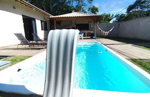 Chalé da Márcia com Piscina e Churrasqueira Privativos - Foto 8