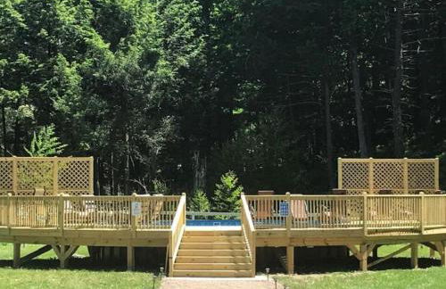 Fantastic Secluded Rental for a Large Group Getaway near East Branch, New York - Photo 54