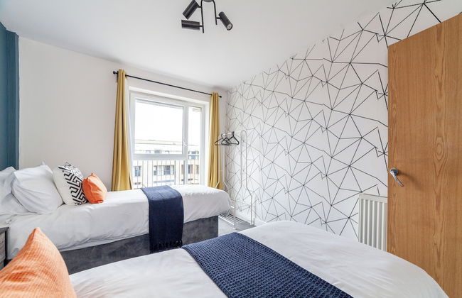 Top-rated Penthouse - King Size Bed & Free Parking - Photo 6