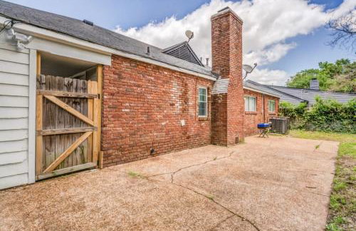 Fenced Yard Centrally Located-Parkway Village Pad - Foto 42