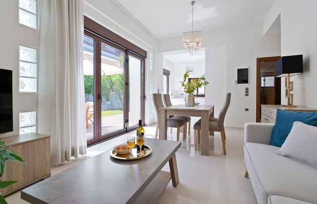 Chania Boutique Villa - Steps From the Beach - Foto 20