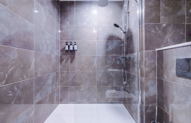 Sleek Apartment near the City Center - Foto 24