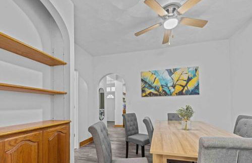 New Luxury House in the Heart of Janesville - Foto 10