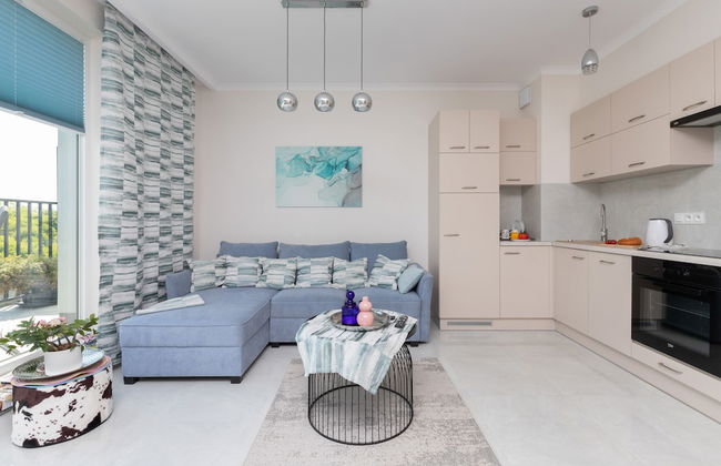 Sunny Seaside Apartment by Renters - Foto 10