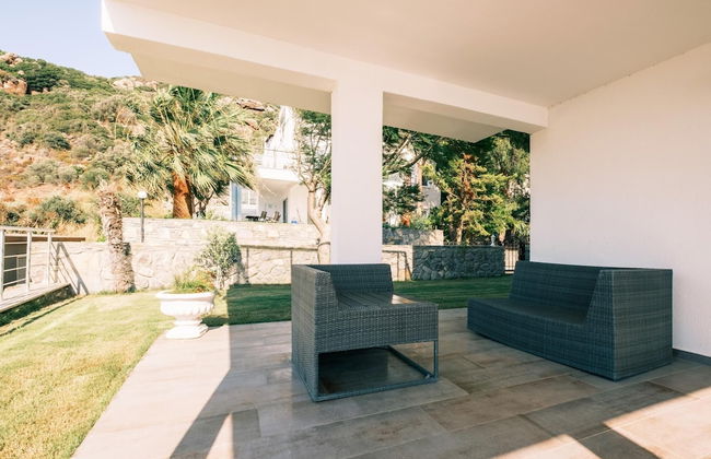 Chic Villa w Patio Pool 3 min to Beach in Bodrum - Foto 34