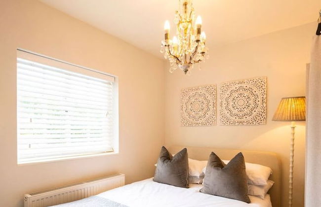 Wargrave Cottage - 2 Bedrooms Private Garden - Foto 3