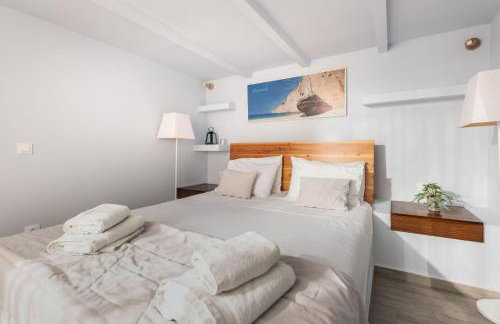 Villa Tramonto with Private Heated Pool, by ZanteWize - Foto 28