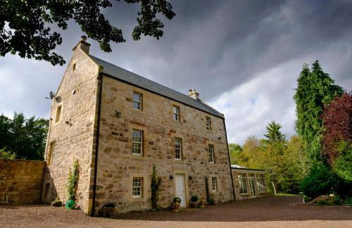 The Old Millhouse - Luxury Retreat with Sauna, Cold Plunge, Yoga & Swim SPA - Photo 18