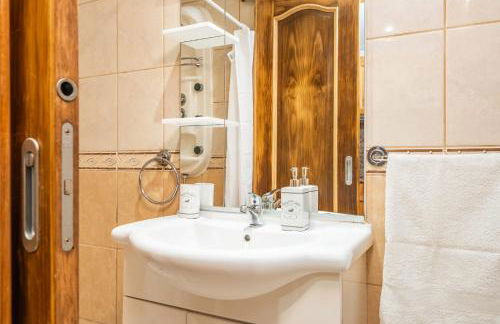 Sunset House - Photo 15