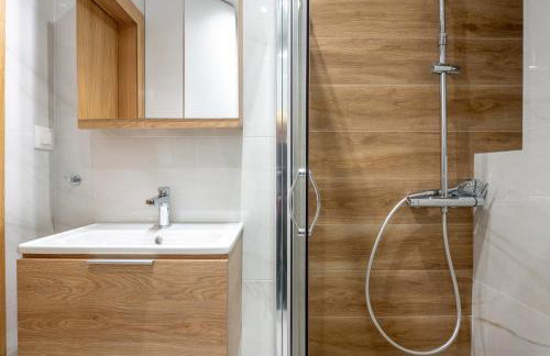 Elite Penthouse with Heated Pool and SkylineView - Foto 57