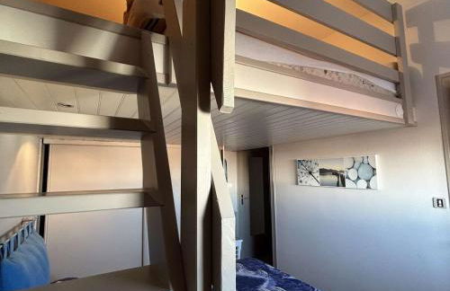 Appartement cosy avec terrasse près du port - FR-1-224B-210 - Foto 13