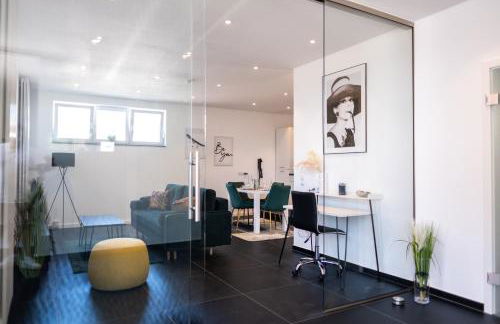 Luxx Home BC, Erleben Sie Biberach in diesem Stilvollem Bungalow mit Charme und Komfort - Foto 5