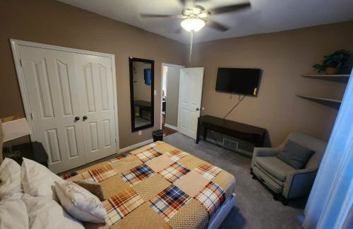 Luxurious 11 Large beds with Jetted Tub 3000 Sq ft - Foto 38