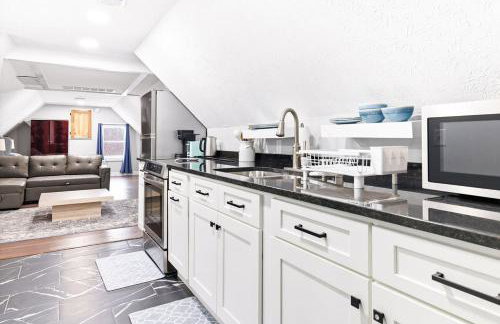 Modern Loft 4 - 5 Min Walk to Cleveland Clinic - Foto 5