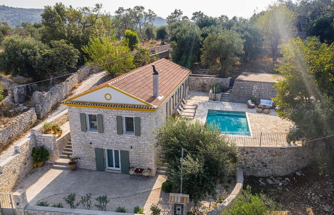 Serenity - Beautiful Newly Renovated Villa Close to Lakka - Foto 1