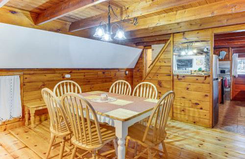 8 Mi to Cranmore Mtn Resort A-Frame with Fire Pit - Foto 8