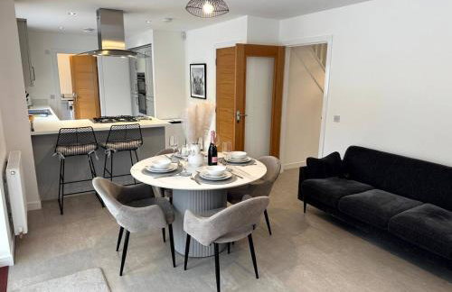 Luxury 4BR Detached Exec Home - Foto 21