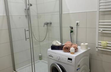 Luxuriöse Wohnung mit eigenem Garten - Foto 7