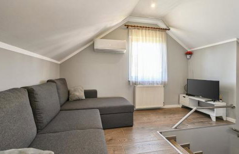 Amazing Home In Sveti Kriz - Foto 19