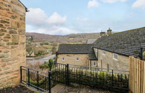 The Reading Room - Photo 24