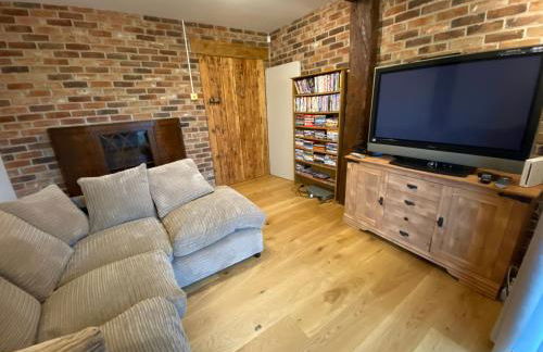 Eco-friendly Dorset cottage with spa set in heart of countryside - Photo 17