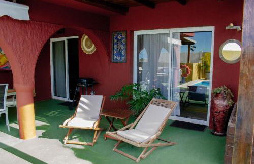 Villa con piscina climatizada y vistas al mar - Foto 46