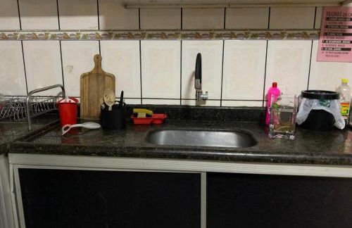 Casa Bem Aconchegante com 02 Quartos 03 camas - Foto 21