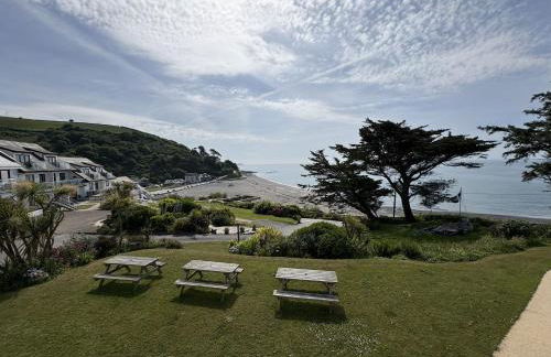 Sunrise Bay - Mount Brioni - Photo 17