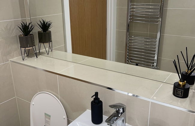 Spacious 2-bed Apartment in Whyteleafe - Foto 10