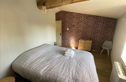 Gîte La Petite Renaudière - proche parc du Puy du F - Photo 32