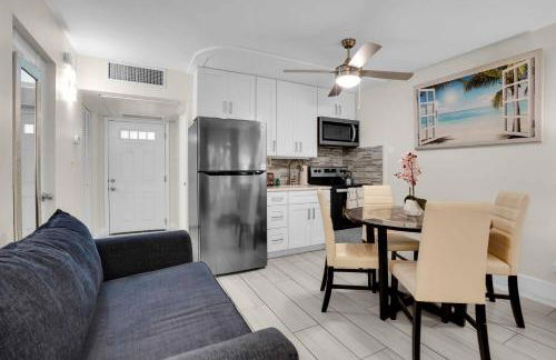 Beach Front Condo Paradise. Ground Floor.Studio. - Foto 20