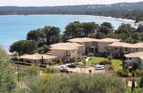 La corse les pieds dans l'eau - Foto 6