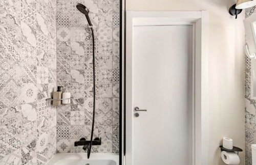 Refreshed apartment with private garden - Foto 20