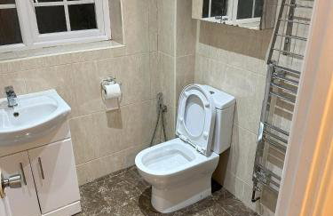 The Eagle's Golden Nest - Photo 9