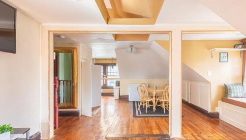 Quaint 3rd Floor Loft - Foto 3