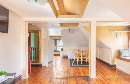 Quaint 3rd Floor Loft - Foto 3