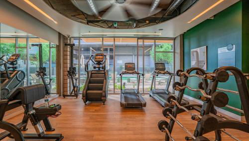 Modern 2BD - CDT - Gym, Pool, Parking - Sleep 8 - Foto 2