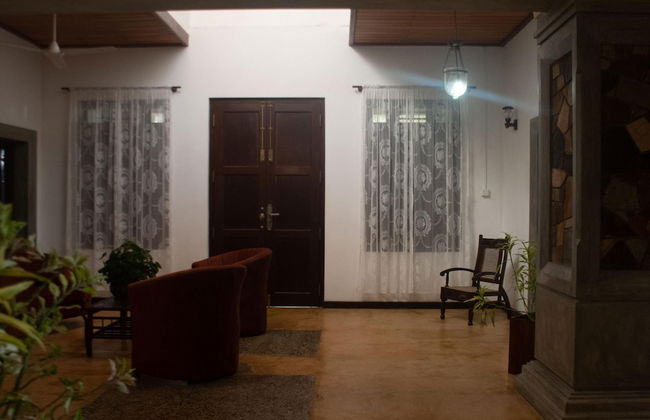Galle Large Serviced Villa Near Beaches & Fort - Photo 27