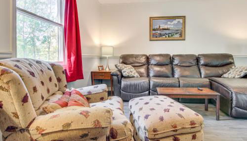 1 Mi to Pisgah Natl Forest Wooded Haven with Deck - Foto 4