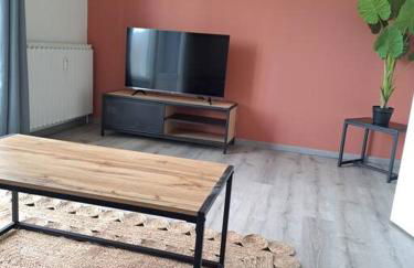 Agréable T2 Classé 3 étoiles, refait à neuf, dans quartier calme - Photo 6