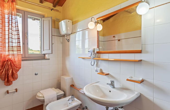 Rustic Holiday Home in Citta di Castello With Swimming Pool - Photo 53